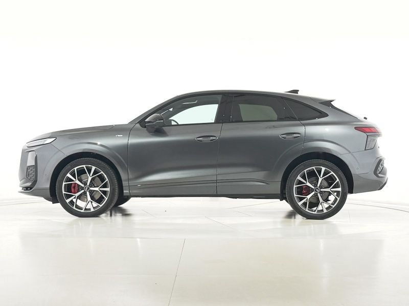 AUDI Q3 Sportback - foto 2
